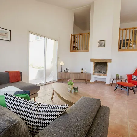 Beautiful In With Private Pool * Joyeuse